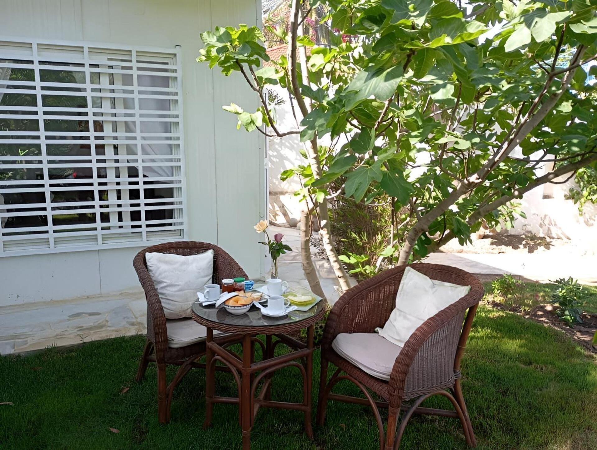 Villa Au Bout Du Jardin Cartago Exterior foto